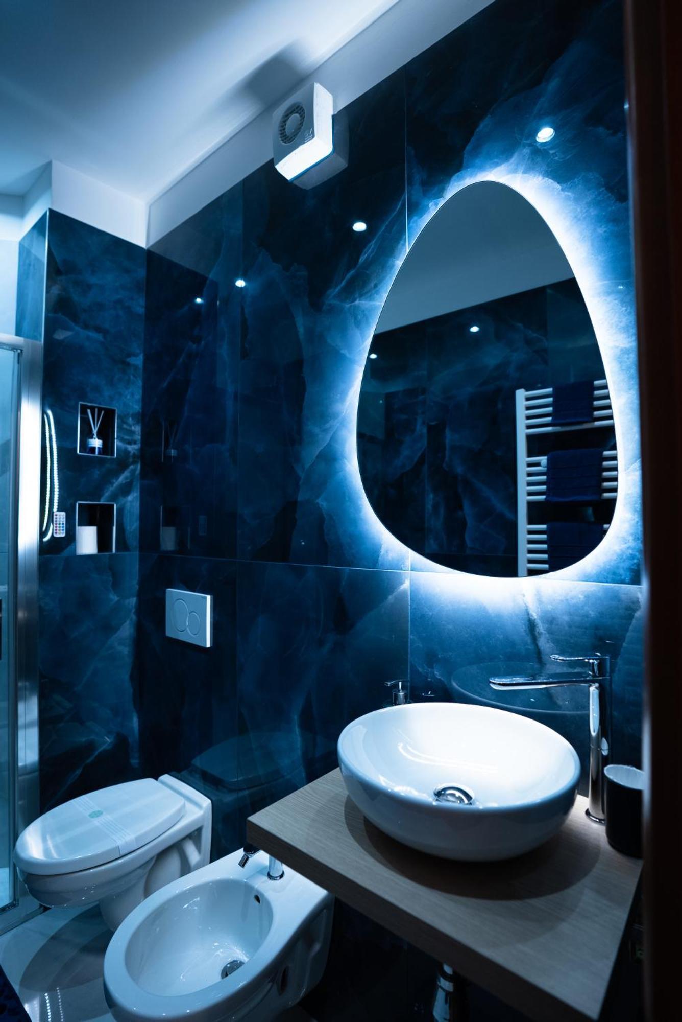 Blue Angel Oak - Apartment Bari Bagian luar foto